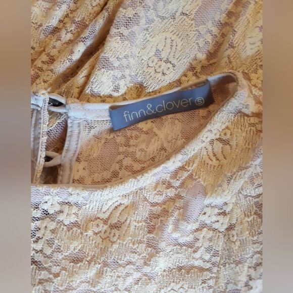 Finn and Clover yellow lace dress - Picture 6 of 6